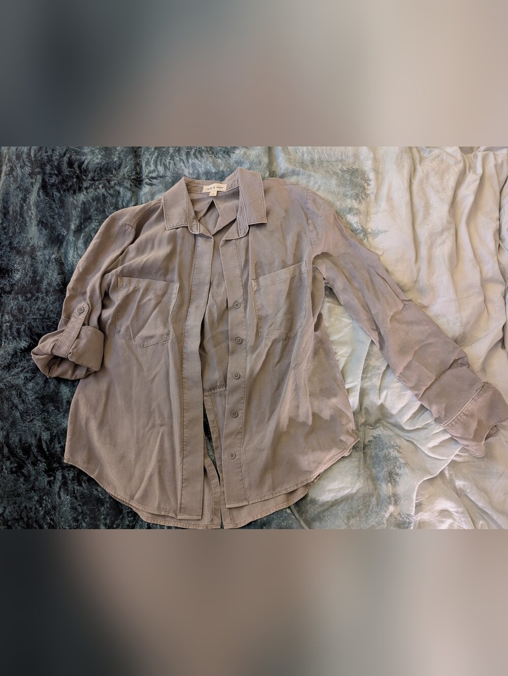 Women's Casual Button-Up in Taupe
